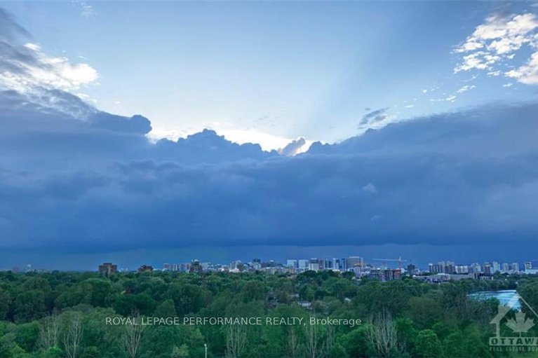 28832666/1102-1785-frobisher-lane/riverview-park/ottawa/ontario/K1G3T7_24