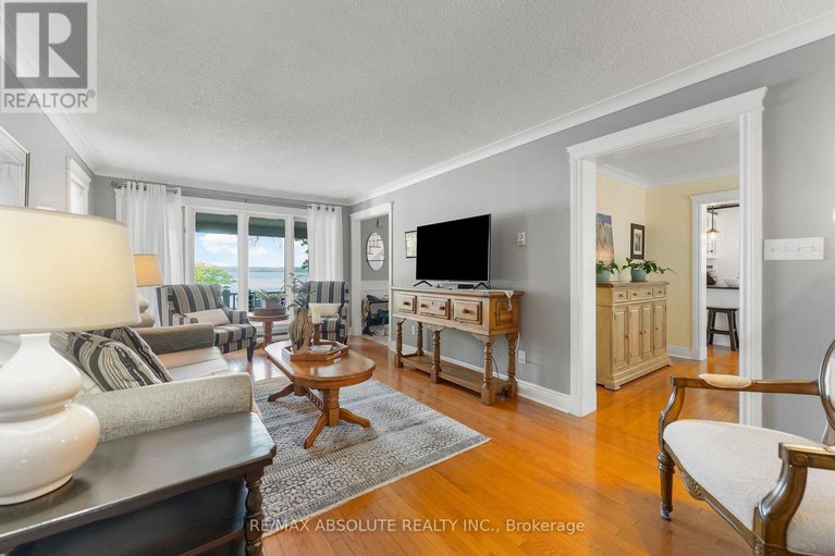 28504538/813-archibald-street/mcnabbraeside-twps/mcnabbraeside/ontario/K0A1G0_12