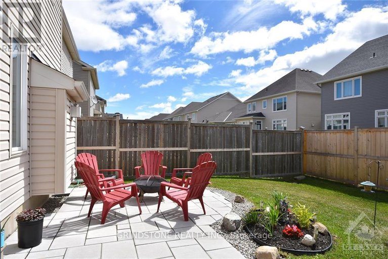 28459488/2414-nutgrove-avenue/half-moon-bay/ottawa/ontario/K2J0W9_13
