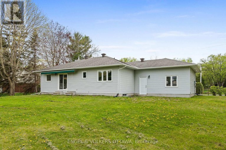28332418/1375-trebla-way/greely/ottawa/ontario/K4P1E4_34