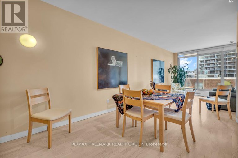 28308377/610-383-cumberland-street/lower-townbyward-market/ottawa/ontario/K1N1J7_15