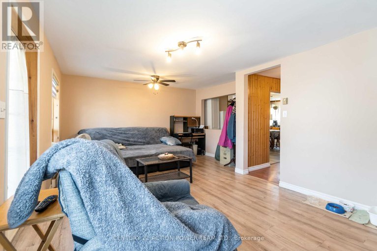 28888817/4975-st-paul-street/east-hawkesbury-twp/hawkesbury/ontario/K0B1P0_10