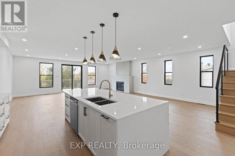 29043769/6819-notre-dame-street/chateauneuf/ottawa/ontario/K1C1H4_11