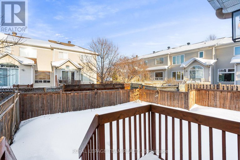29425119/1925-windwood-place/chapel-hill/ottawa/ontario/K1C7K7_43