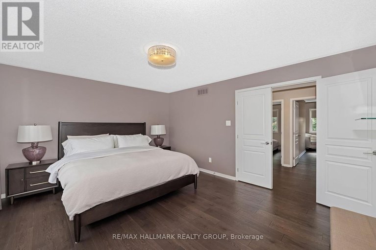 28595507/137-stedman-street/blossom-parkkemp-parkfindlay-creek/ottawa/ontario/K1T0B4_31