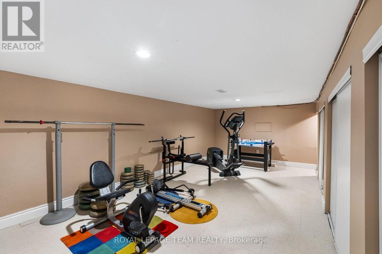 28881077/6501-wellwood-street/greely/ottawa/ontario/K4P1G2_31