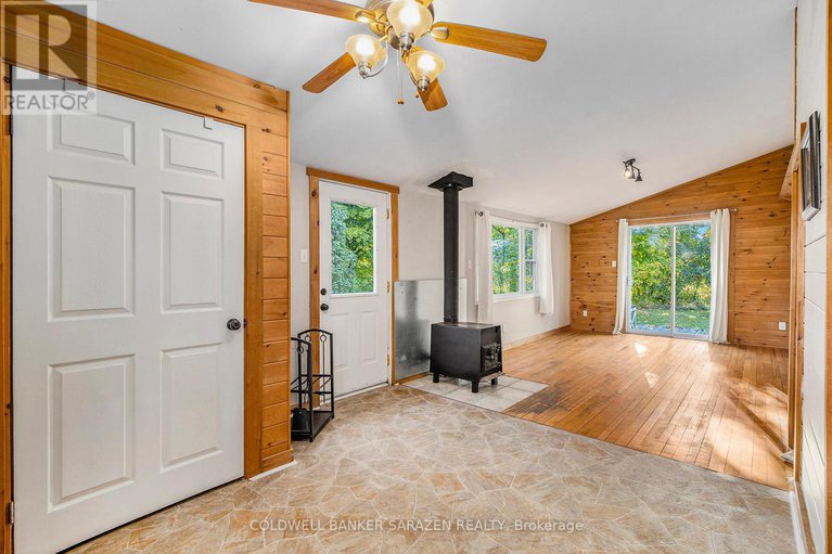 28582793/2030-burnstown-road/mcnabbraeside-twps/mcnabbraeside/ontario/K7V3Z4_17