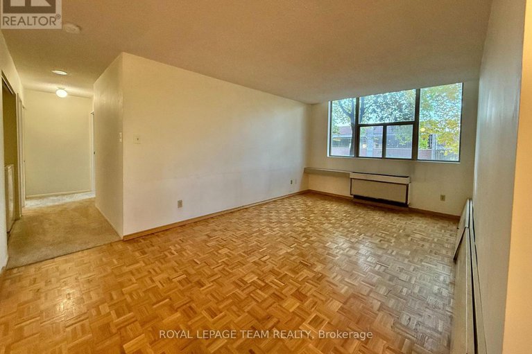 29349076/102-2760-carousel-crescent/emerald-woodssawmill-creek/ottawa/ontario/K1T2N4_4