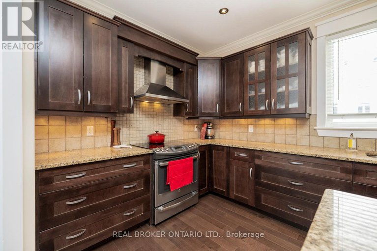 28546576/221-jensen-court/carp/ottawa/ontario/K0A1L0_13
