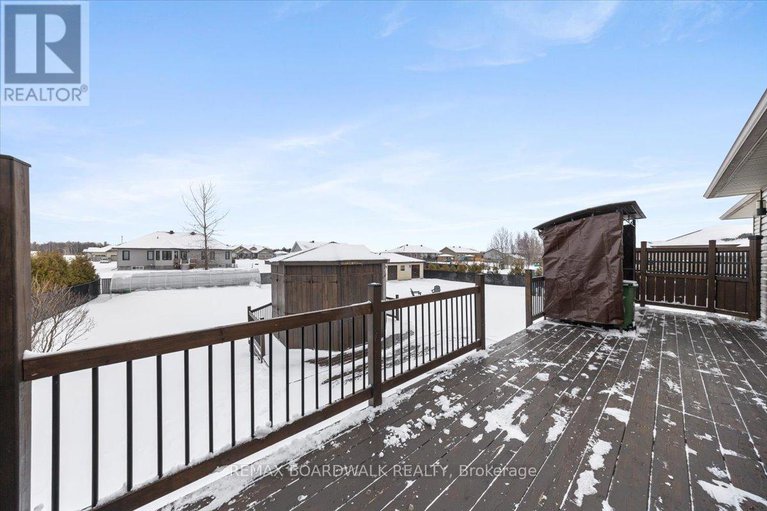 29287294/3421-summerbreeze-drive/osgoode/ottawa/ontario/K0A2W0_38