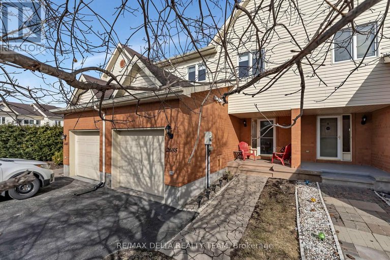 29579531/2685-sylvain-street/town-of-rockland/clarence-rockland/ontario/K4K1V3_1