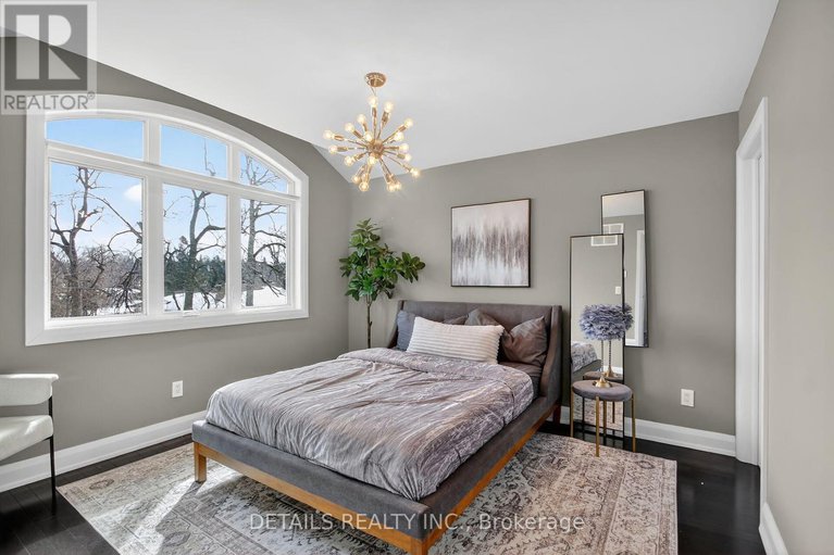 29448768/71-eleanor-drive/city-viewskylinefisher-heightsparkwood-hills/ottawa/ontario/K2E6A1_48