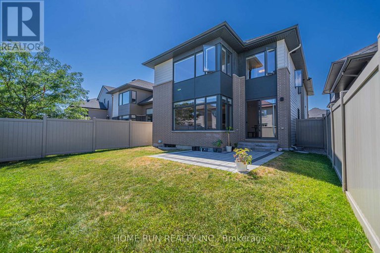 29069528/899-ralph-hennessy-avenue/riverside-southgloucester-glen/ottawa/ontario/K1X0B1_47