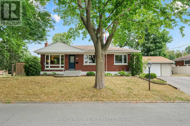 28810538/840-cork-street/elmvale-acres/ottawa/ontario/K1G1Y2_1