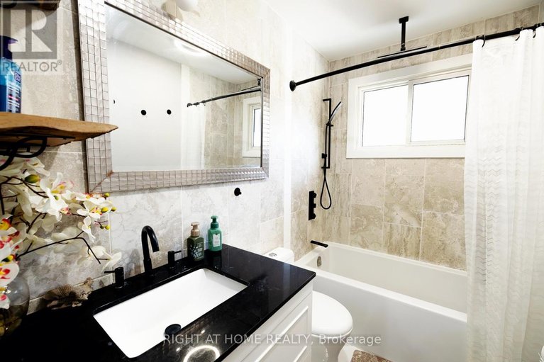 29670572/134-david-drive-e/meadowlandsst-claire-gardens/ottawa/ontario/K2G2N9_7