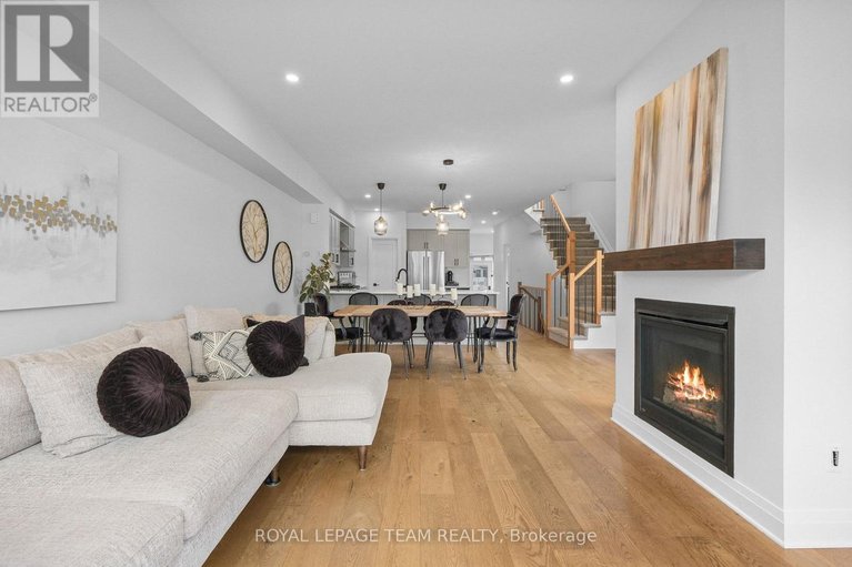 29642732/315-big-dipper-street/riverside-southgloucester-glen/ottawa/ontario/K4M0J2_21