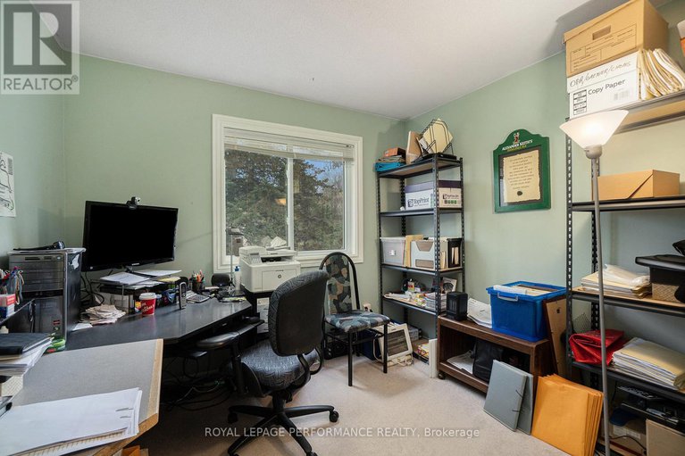28558570/170-midsummer-terrace/queenswood-heights-south/ottawa/ontario/K1E3V6_20