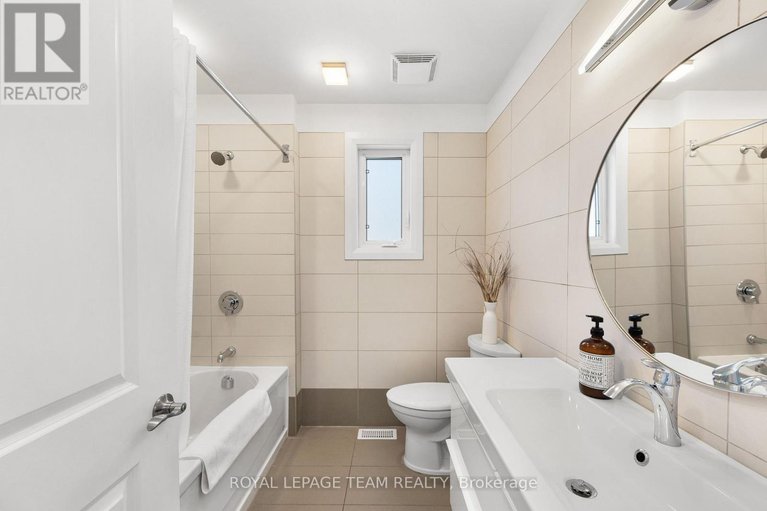 29351141/649-churchill-avenue-n/westborohampton-park/ottawa/ontario/K1Z5G2_32