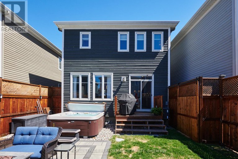 29669751/281-meynell-road/goulbourn-twp-from-franktown-rdsouth-to-rideau/ottawa/ontario/K0A2Z0_29