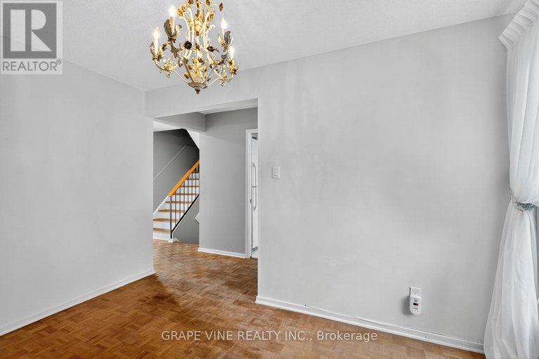 28906371/66-rutherford-way/beaverbrook/ottawa/ontario/K2K1N4_11