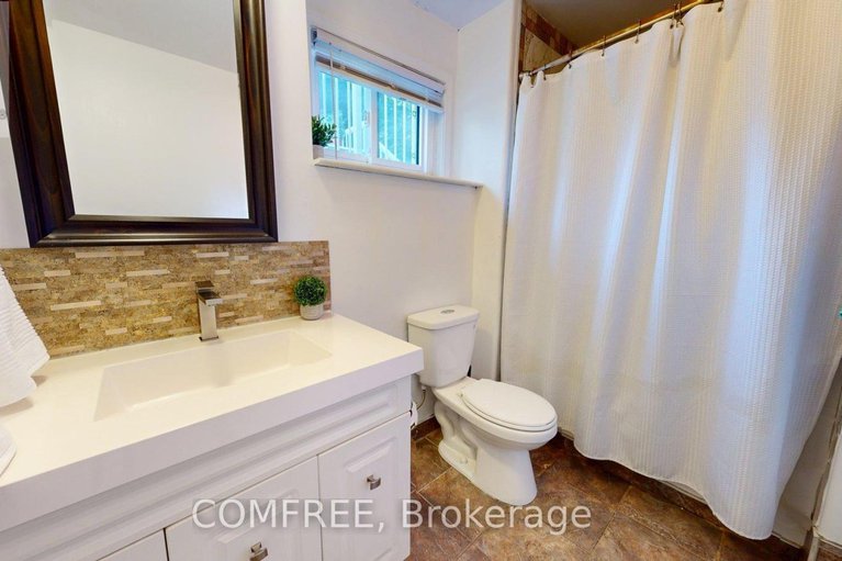 28675414/204-grace-avenue/village-of-russell/russell/ontario/K4R1B4_24