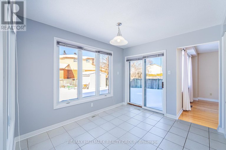 29320799/52-thare-crescent/knollsbrook/ottawa/ontario/K2J2P5_26