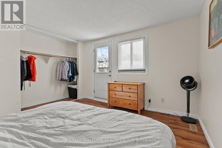 29460135/14-405-montfort-street/vanier/ottawa/ontario/K1L8G8_20