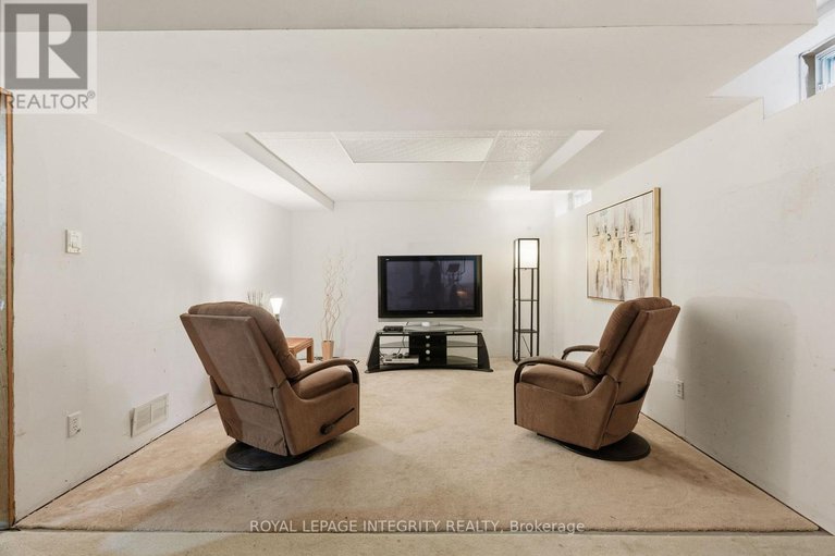 29059747/33-wiltshire-circle/longfields/ottawa/ontario/K2J4L1_44