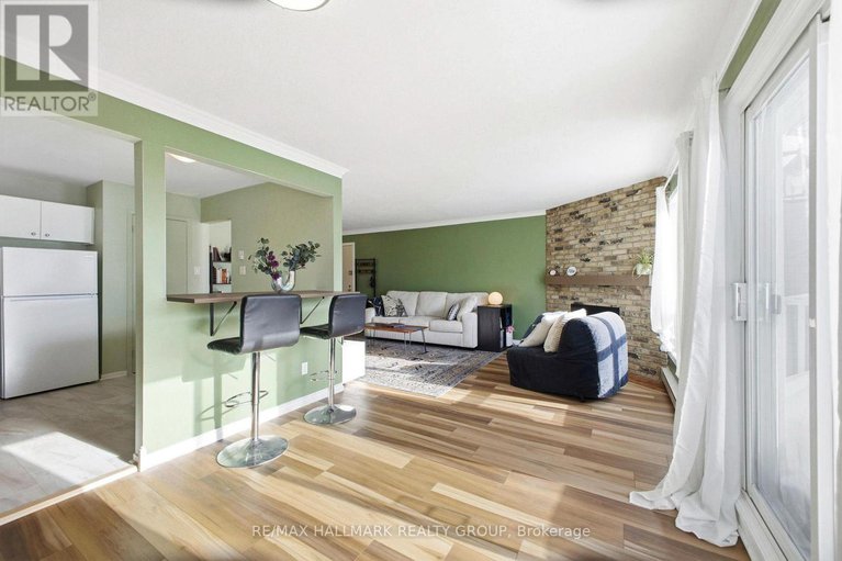 29368806/d-39-stonehaven-drive/bridlewood/ottawa/ontario/K2M1E3_14