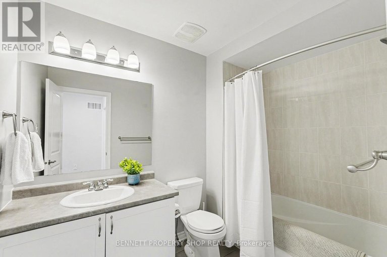 29516250/159-conifer-creek-circle/emerald-meadowstrailwest/ottawa/ontario/K2M0M2_15