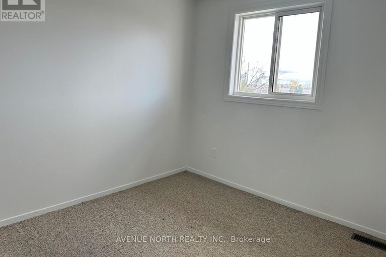 29078377/65-1787-dondale-street/pineview/ottawa/ontario/K1B5H9_26