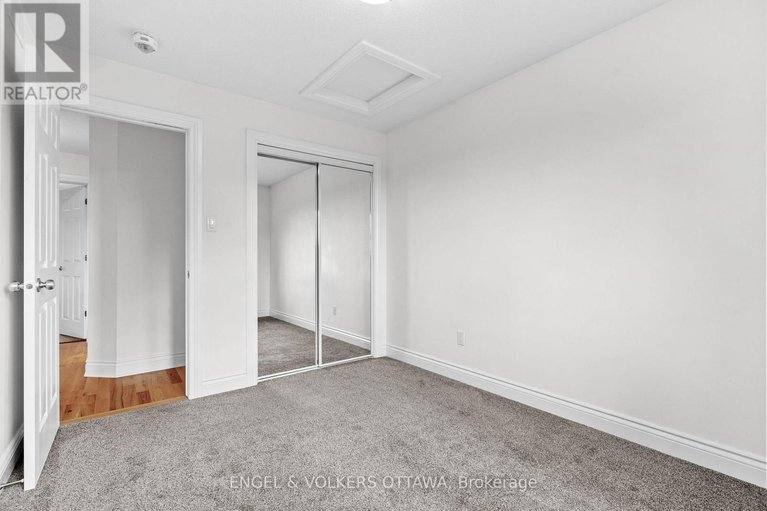 28882632/2269-marble-crescent/town-of-rockland/clarence-rockland/ontario/K4K0H1_17