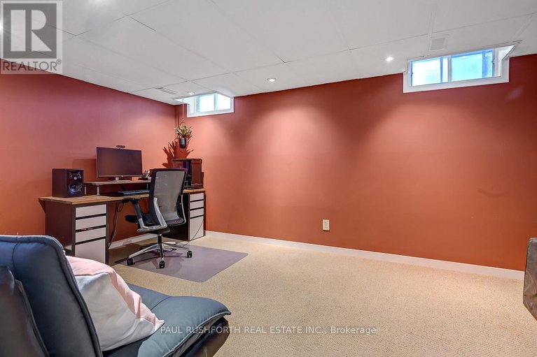 28965259/7-glenmoriston-avenue/glencairnhazeldean/ottawa/ontario/K2L2S3_20