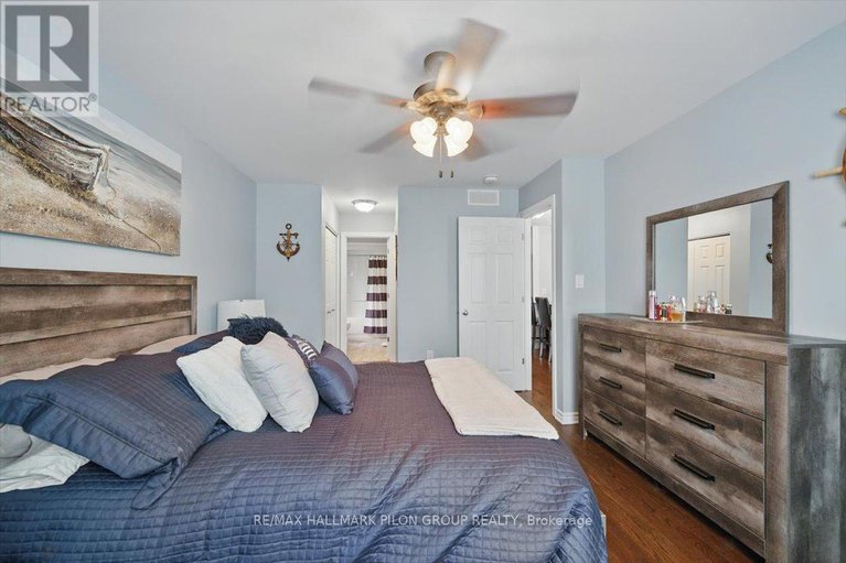 29300164/637-robert-street/town-of-rockland/clarence-rockland/ontario/K4K0J8_12