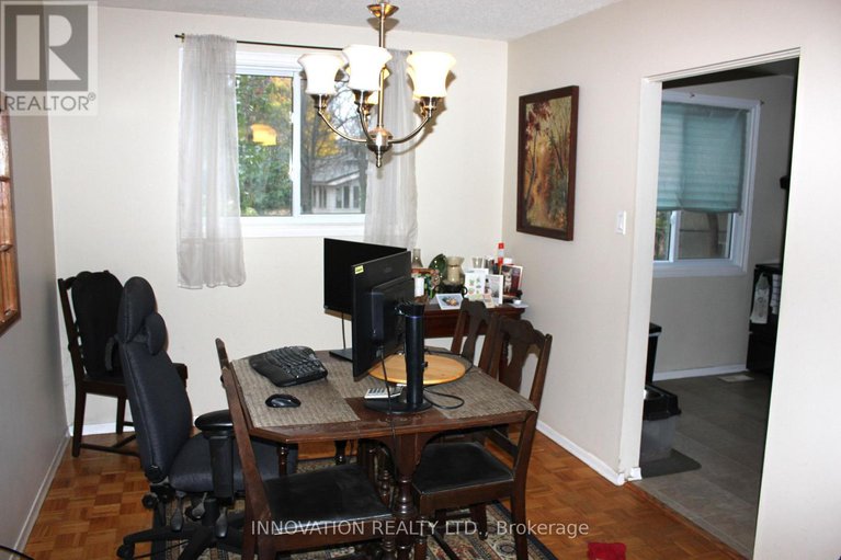 29078633/59-valewood-crescent/blackburn-hamlet/ottawa/ontario/K1B4G1_9