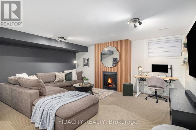 28972715/648-vivera-place/fringewood/ottawa/ontario/K2S2N1_20