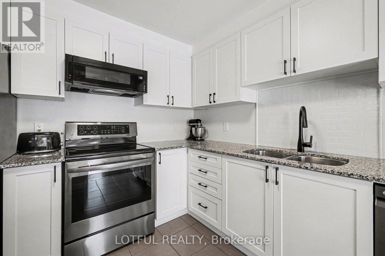 29383914/521-foxlight-circle/emerald-meadowstrailwest/ottawa/ontario/K2M0L9_13