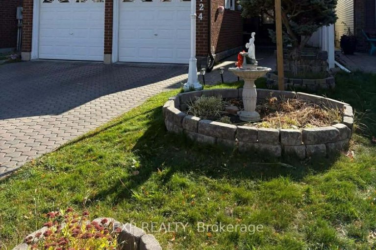 29397819/1424-progress-place/pineview/ottawa/ontario/K1B5M3_36