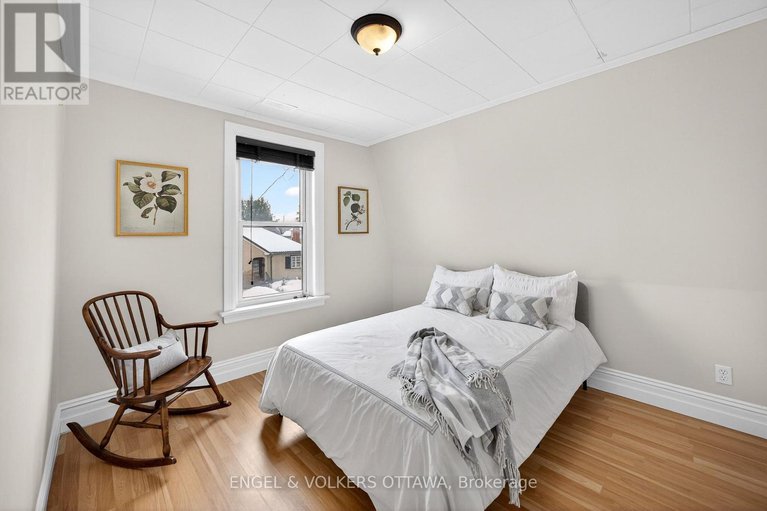 29378489/27-king-george-street/overbrook/ottawa/ontario/K1K1V6_28