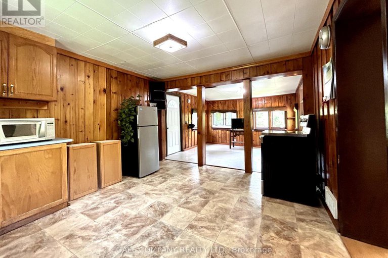 28710683/212-blakeney-road/pakenham/mississippi-mills/ontario/K0A1A0_25
