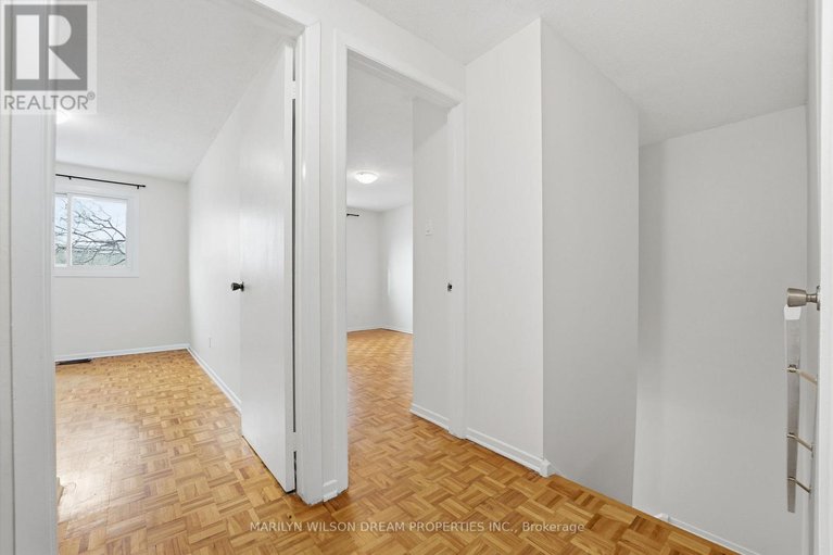 29176500/54-403-miranda-private/carson-meadows/ottawa/ontario/K1K3Y2_16