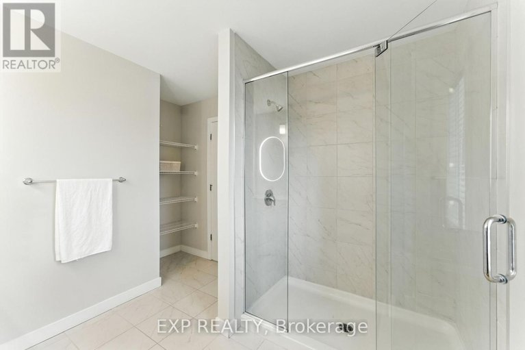 28900931/641-rouncey-road/emerald-meadowstrailwest/ottawa/ontario/K2V0P4_35