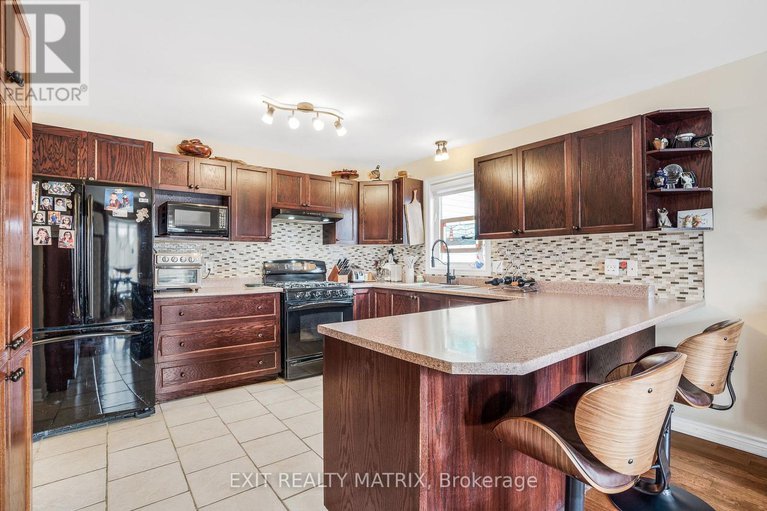 28188636/569-emerald-street/town-of-rockland/clarence-rockland/ontario/K4K0B9_10