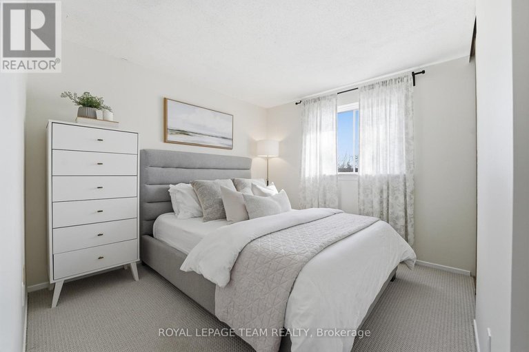 29452274/67-castlefrank-road/glencairnhazeldean/ottawa/ontario/K2L2E6_33