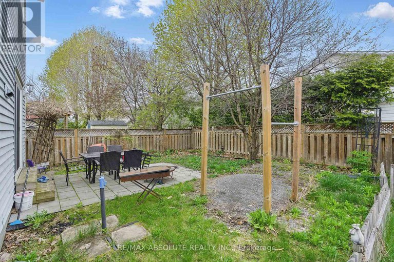 28285105/677-mathieu-way/fallingbrookpineridge/ottawa/ontario/K4A2R6_19