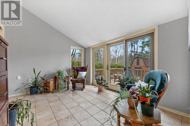 28191817/33-old-orchard-lane/mcnabbraeside-twps/mcnabbraeside/ontario/K7S3T3_19