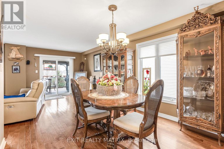28188636/569-emerald-street/town-of-rockland/clarence-rockland/ontario/K4K0B9_8