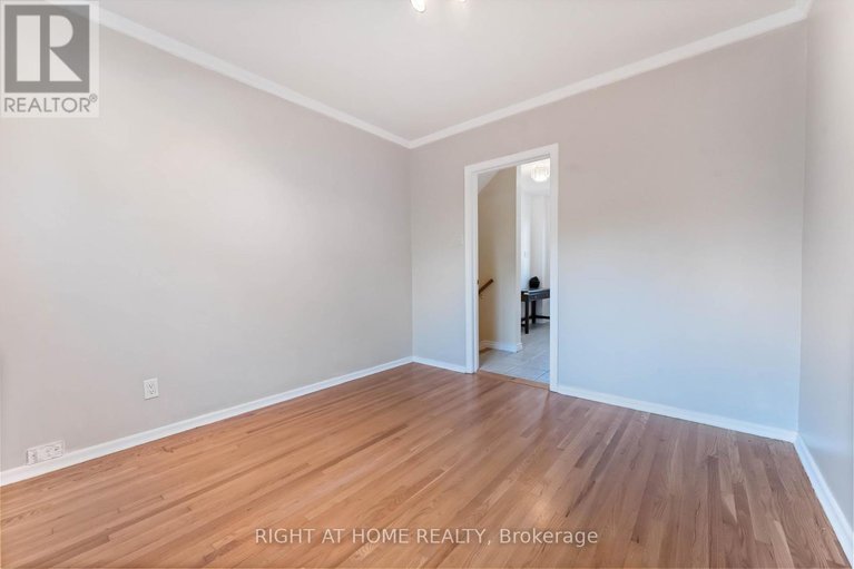 29245177/2221-circle-place/elmvale-acresurbandale/ottawa/ontario/K1G3E2_34