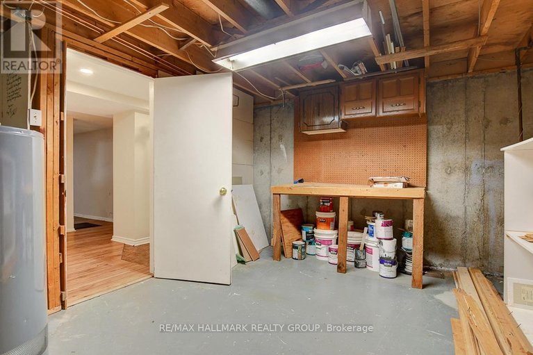 29528376/71-morton-drive/glencairnhazeldean/ottawa/ontario/K2L1W9_35