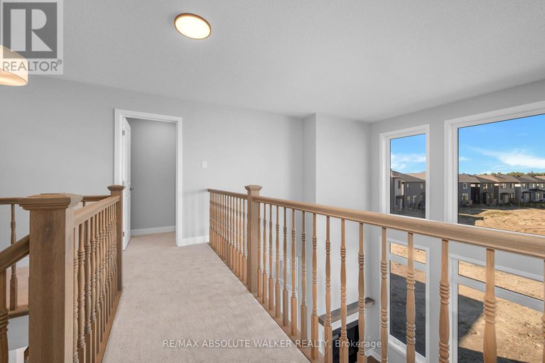 28939980/584-paakanaak-avenue/blossom-parkkemp-parkfindlay-creek/ottawa/ontario/K1X0J6_22